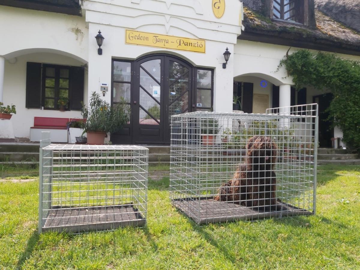 Gedeon Tanya Panzio Pension Jakabszállás Buitenkant foto