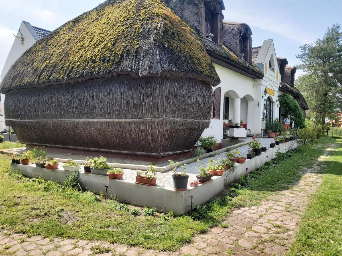 Gedeon Tanya Panzio Pension Jakabszállás Buitenkant foto